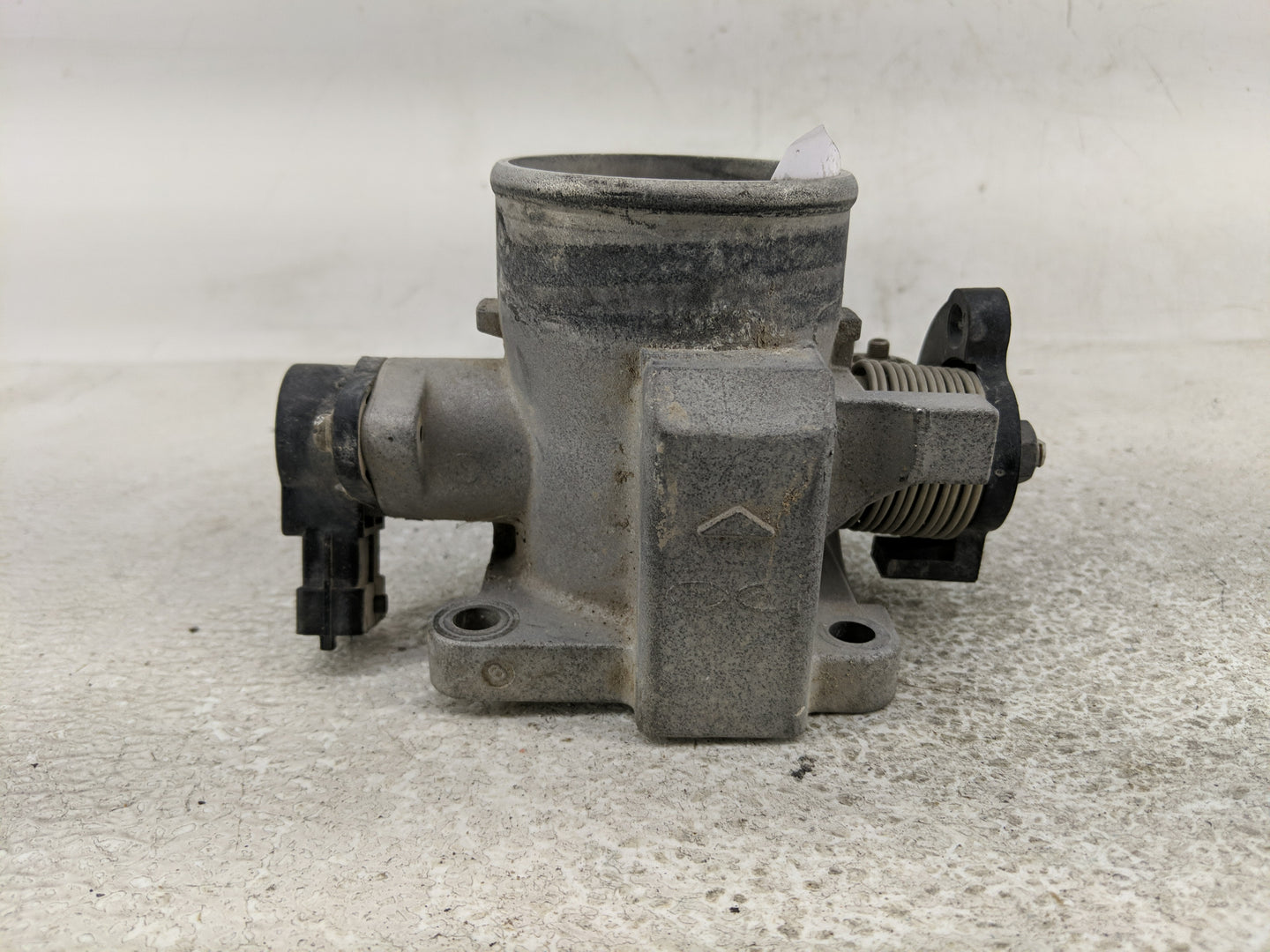 2006-2011 Hyundai Accent Throttle Body P/N:35170-26900 Fits Fits 2006 2007 2008 2009 2010 2011 OEM Used Auto Parts - Oemused