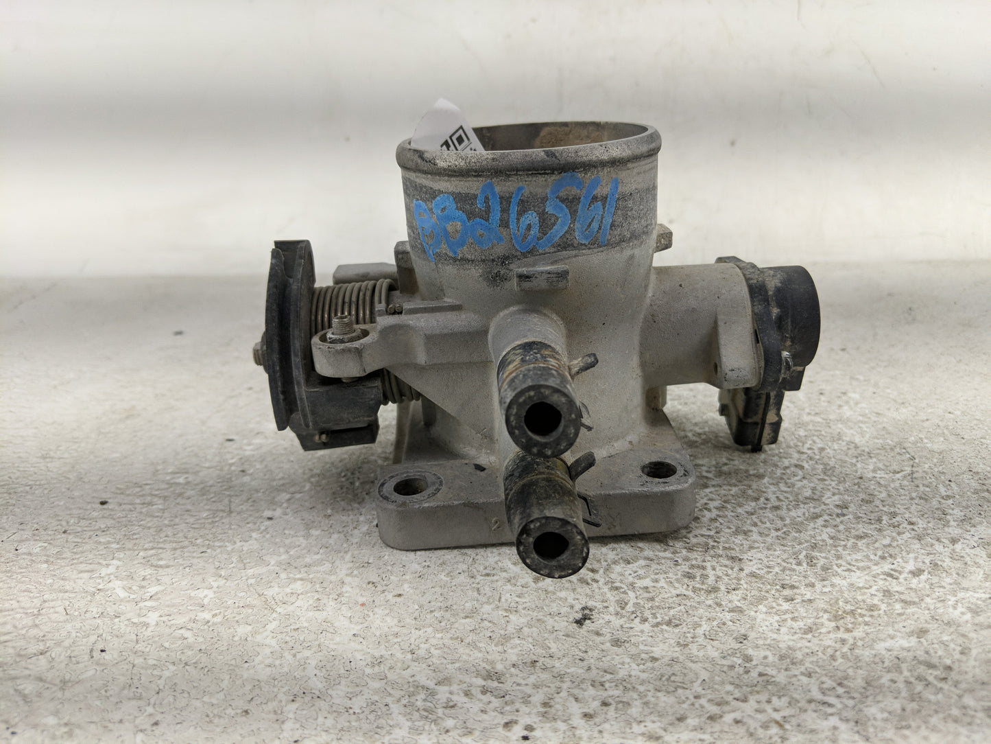 2006-2011 Hyundai Accent Throttle Body P/N:35170-26900 Fits Fits 2006 2007 2008 2009 2010 2011 OEM Used Auto Parts - Oemused