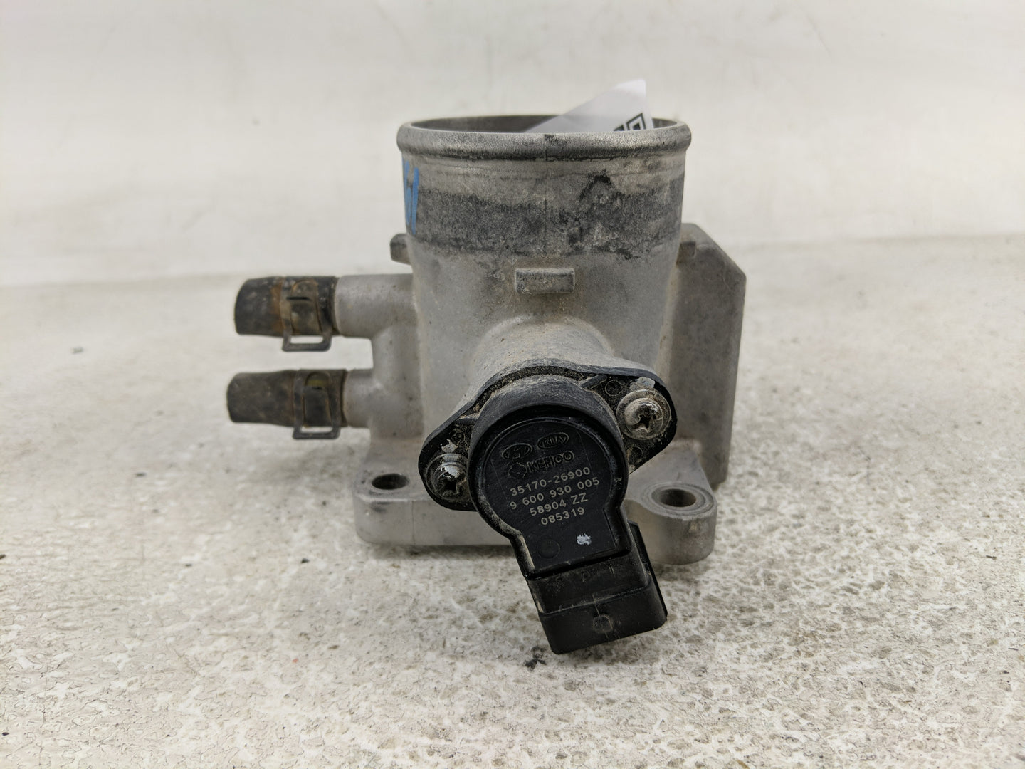 2006-2011 Hyundai Accent Throttle Body P/N:35170-26900 Fits Fits 2006 2007 2008 2009 2010 2011 OEM Used Auto Parts - Oemused