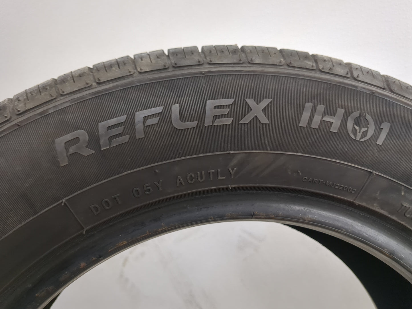 Used Tire 185/65R14 IRONHEAD REFLEX IH01 86H - Tread Depth 9/32 - Oemusedautoparts1.com