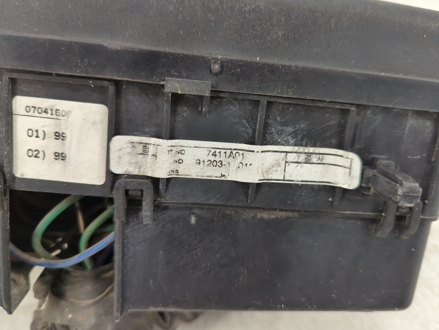 2006-2011 Hyundai Accent Fusebox Fuse Box Panel Relay Module Fits Fits 2006 2007 2008 2009 2010 2011 OEM Used Auto Parts - O