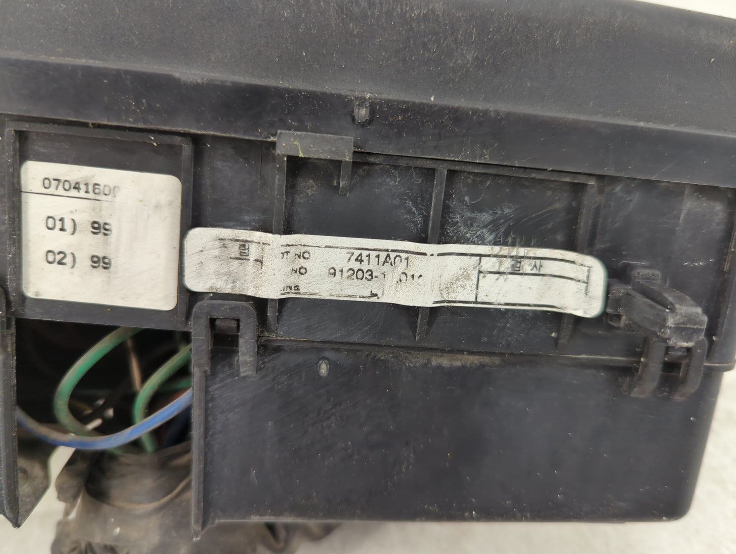 2006-2011 Hyundai Accent Fusebox Fuse Box Panel Relay Module Fits Fits 2006 2007 2008 2009 2010 2011 OEM Used Auto Parts - O