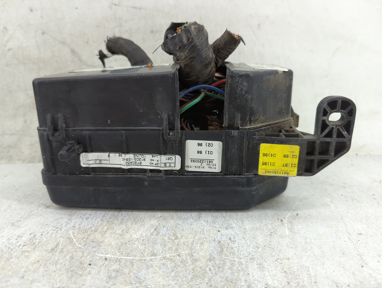 2006-2011 Hyundai Accent Fusebox Fuse Box Panel Relay Module P/N:91203-1E840 Fits Fits 2006 2007 2008 2009 2010 2011 OEM Use
