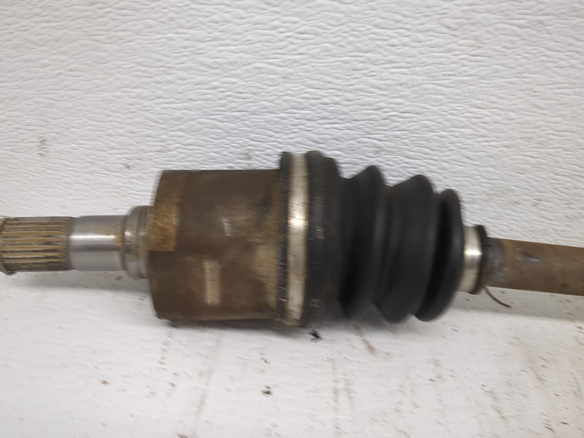 2007-2011 Hyundai Accent Axle Shaft Front Passenger Cv C/v 1520037 - Oemusedautoparts1.com