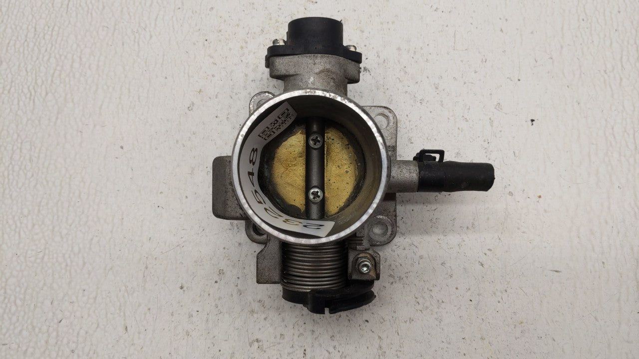 2006-2011 Hyundai Accent Throttle Body P/N:35170-26900 35100-26860 Fits Fits 2006 2007 2008 2009 2010 2011 OEM Used Auto Par