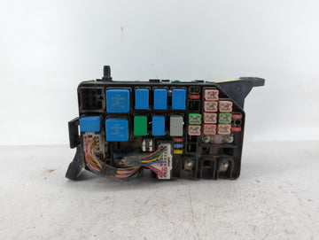 2006-2011 Hyundai Accent Fusebox Fuse Box Panel Relay Module P/N:91203-1E015 91283-1E051 Fits Fits 2006 2007 2008 2009 2010 2011 OEM Used Auto Parts