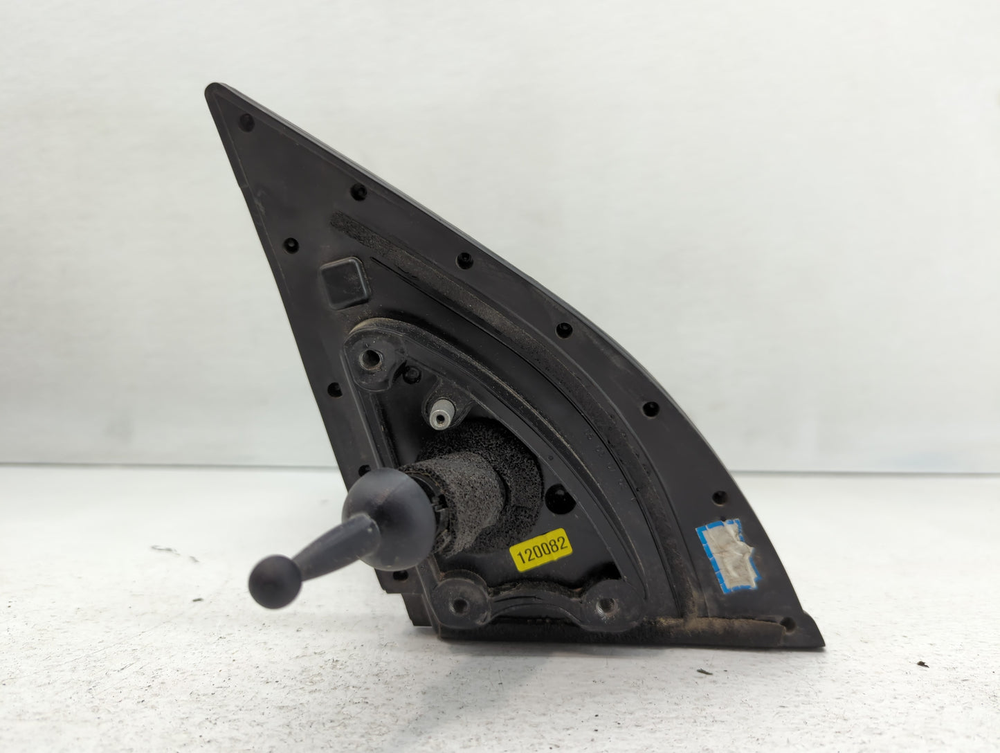 2009 Hyundai Accent Driver Side View Mirror - Left Door Mirror OEM Used - Oemusedautoparts1.com