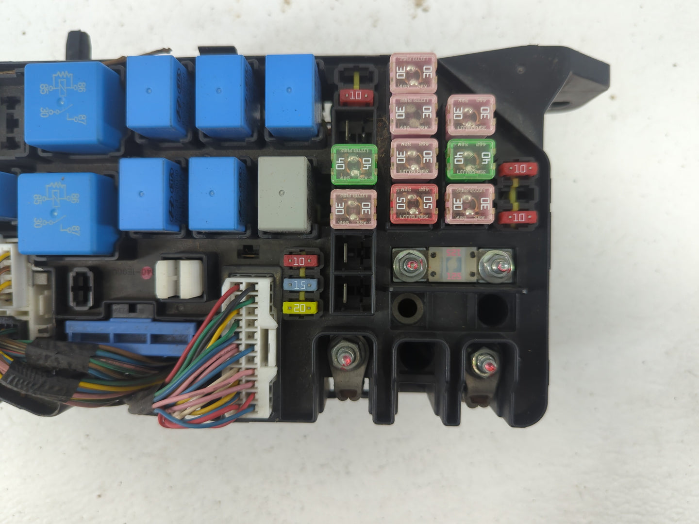 2006-2011 Hyundai Accent Fusebox Fuse Box Panel Relay Module P/N:91219 1E010A Fits Fits 2006 2007 2008 2009 2010 2011 OEM Us