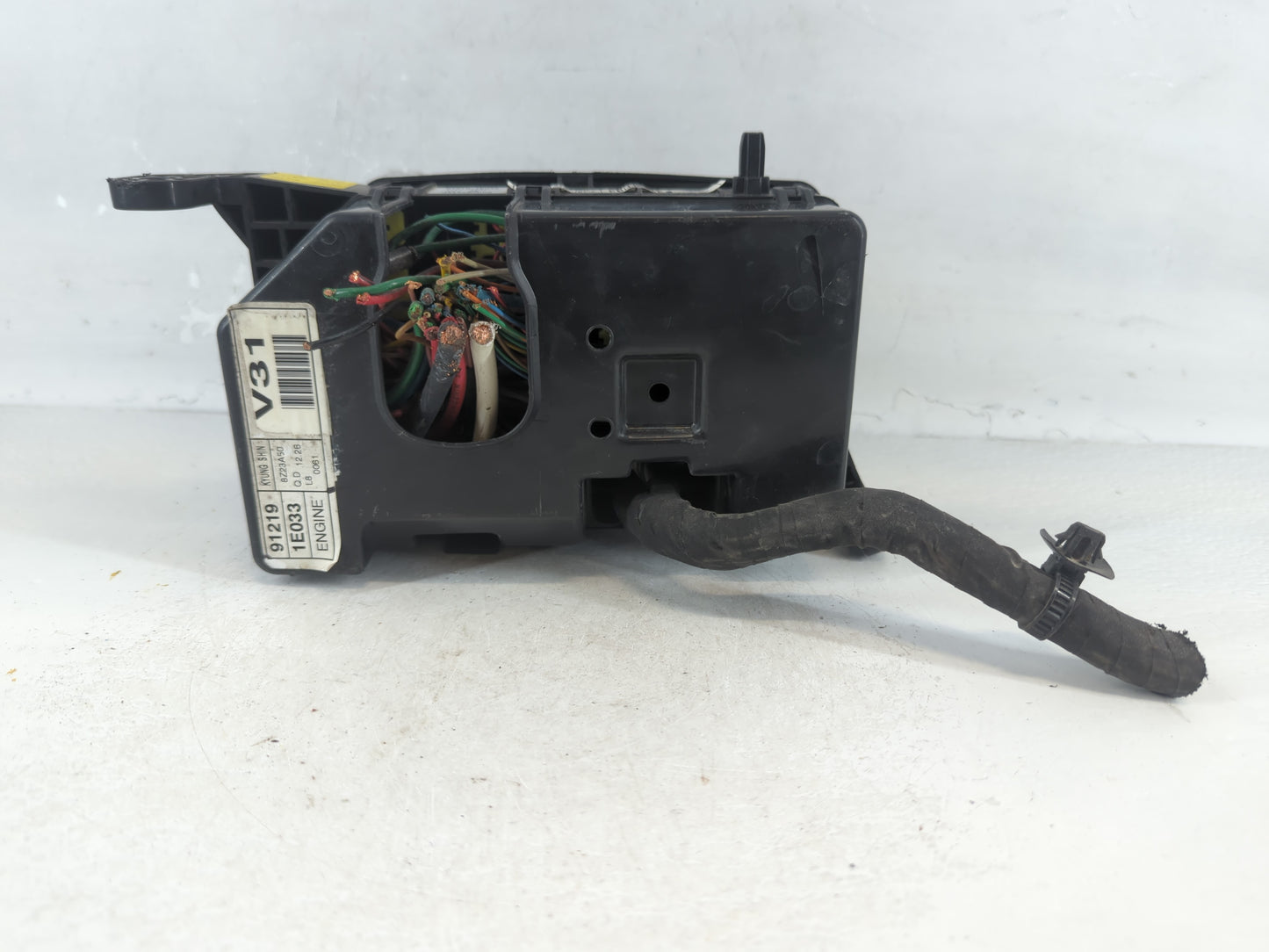 2006-2011 Hyundai Accent Fusebox Fuse Box Panel Relay Module P/N:91940-1E101 Fits Fits 2006 2007 2008 2009 2010 2011 OEM Use