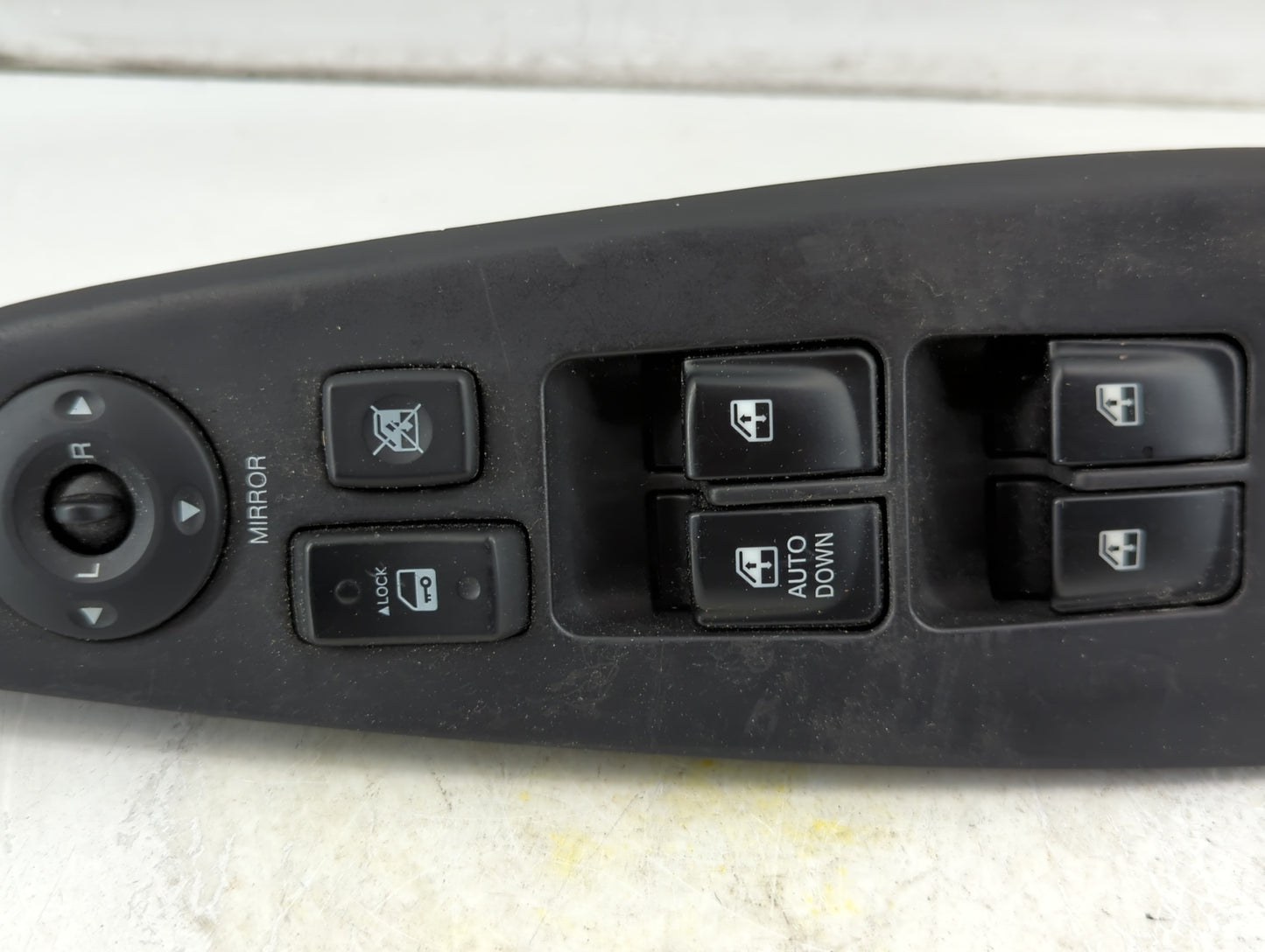2007-2010 Hyundai Elantra Master Power Window Switch Replacement Driver Side Left P/N:367492-1200 Fits Fits 2007 2008 2009 2