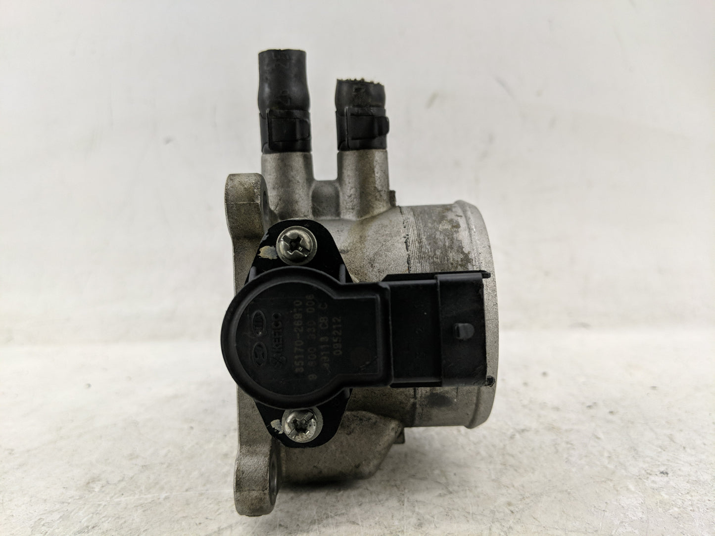 2007-2012 Hyundai Elantra Throttle Body P/N:35100-23950 Fits Fits 2007 2008 2009 2010 2011 2012 OEM Used Auto Parts - Oemuse