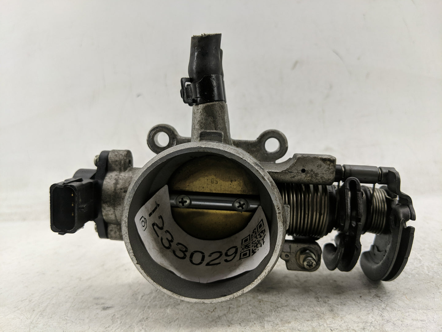 2007-2012 Hyundai Elantra Throttle Body P/N:35100-23950 Fits Fits 2007 2008 2009 2010 2011 2012 OEM Used Auto Parts - Oemuse