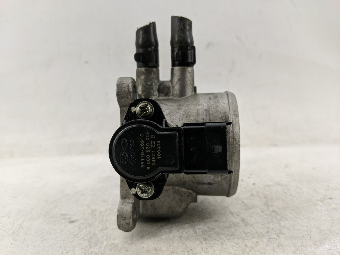 2007-2012 Hyundai Elantra Throttle Body P/N:35100-23950 Fits Fits 2007 2008 2009 2010 2011 2012 OEM Used Auto Parts - Oemuse
