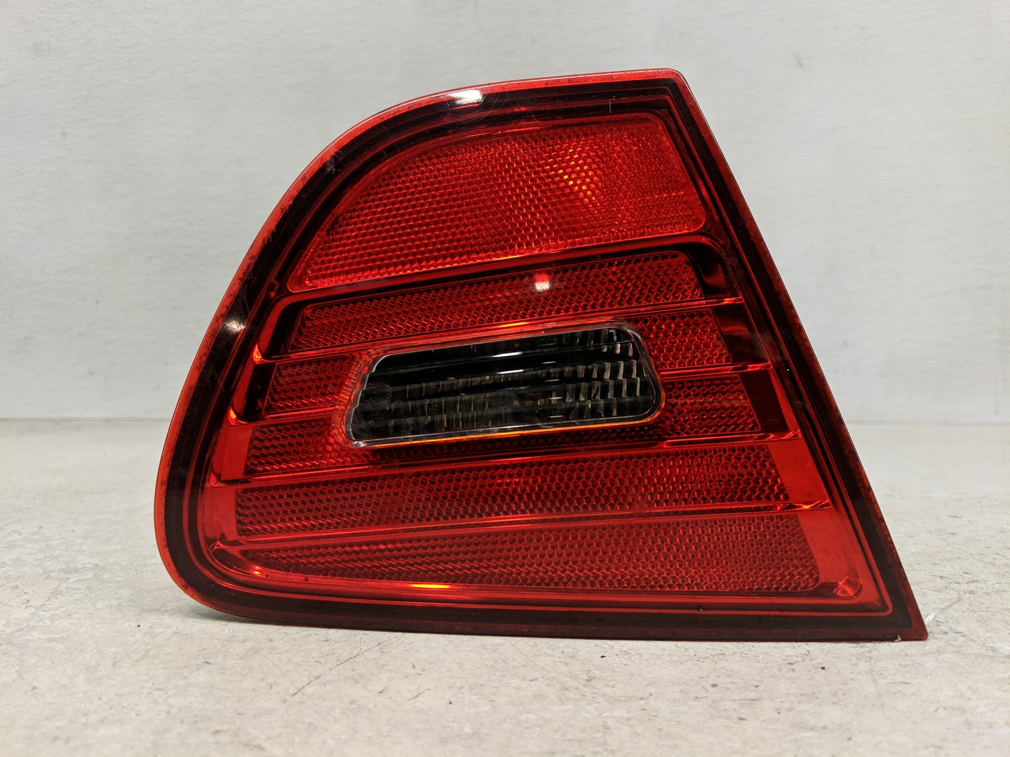 2007-2010 Hyundai Elantra Tail Light Assembly Passenger Right OEM Fits Fits 2007 2008 2009 2010 OEM Used Auto Parts - Oemuse
