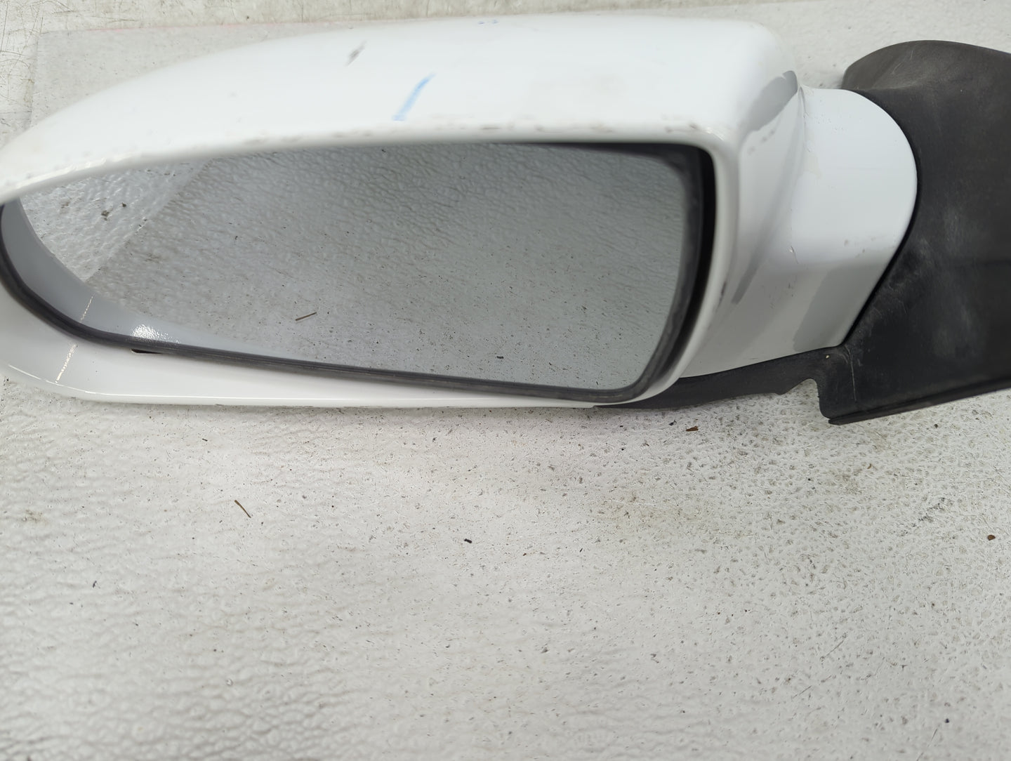 2007-2010 Hyundai Elantra Driver Side View Mirror - Left Door Mirror OEM Used - Oemusedautoparts1.com