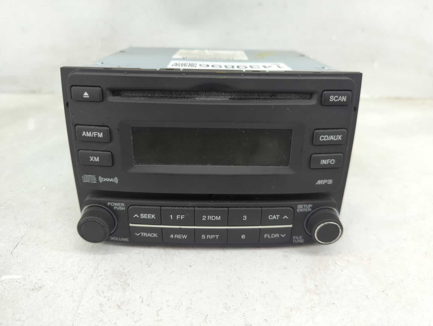 2007-2010 Hyundai Elantra Radio AM FM Cd Player Receiver Replacement Fits Fits 2007 2008 2009 2010 OEM Used Auto Parts - Oem