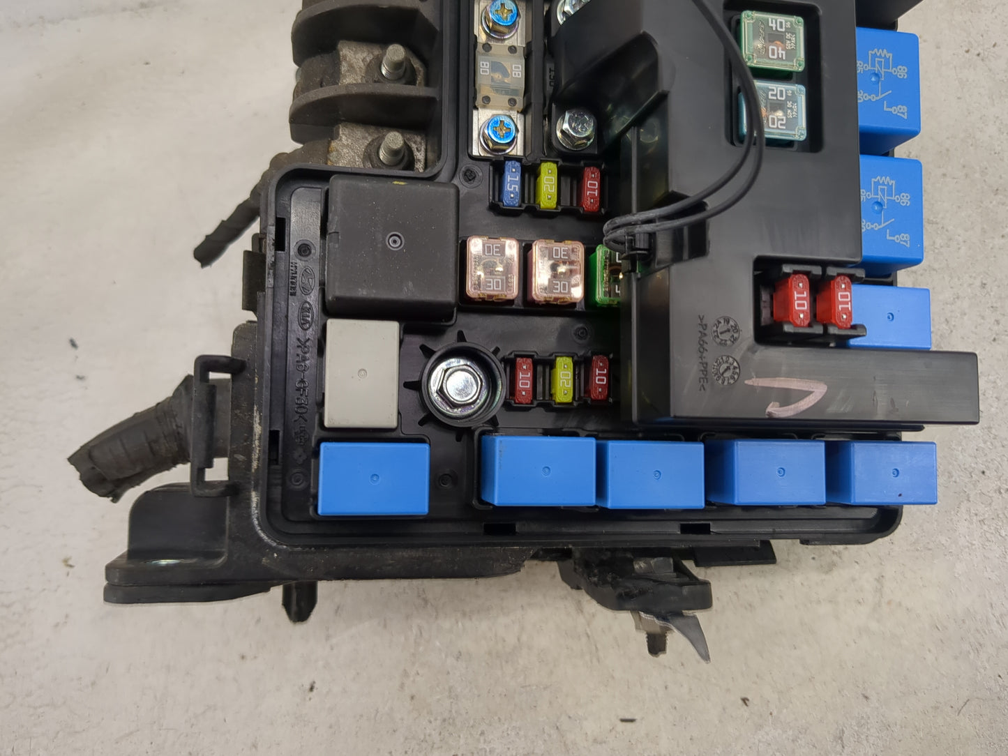 2007-2009 Hyundai Elantra Fusebox Fuse Box Panel Relay Module P/N:91950-1H030 Fits Fits 2007 2008 2009 OEM Used Auto Parts -