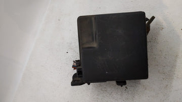 2007-2009 Hyundai Elantra Fusebox Fuse Box Panel Relay Module P/N:91950-1H030 Fits Fits 2007 2008 2009 OEM Used Auto Parts -