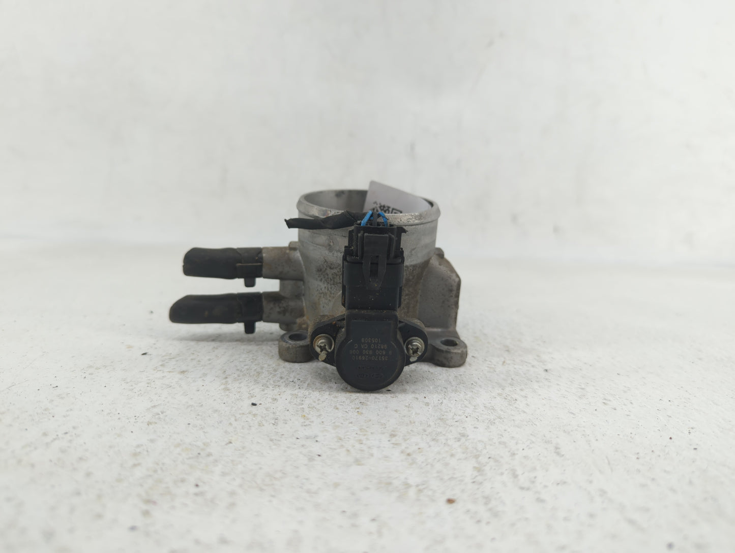 2007-2012 Hyundai Elantra Throttle Body P/N:35170-26910 55100-23950, 35100-23950 Fits Fits 2007 2008 2009 2010 2011 2012 OEM