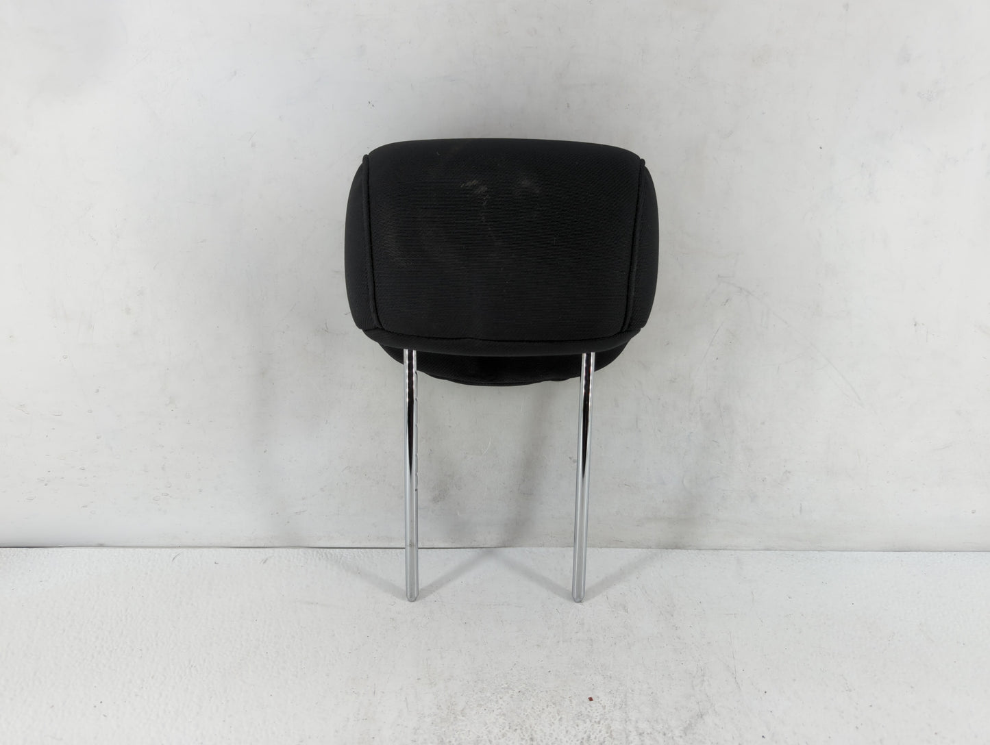 2007-2010 Hyundai Elantra Headrest Head Rest Front Driver Passenger Seat Fits Fits 2007 2008 2009 2010 OEM Used Auto Parts -