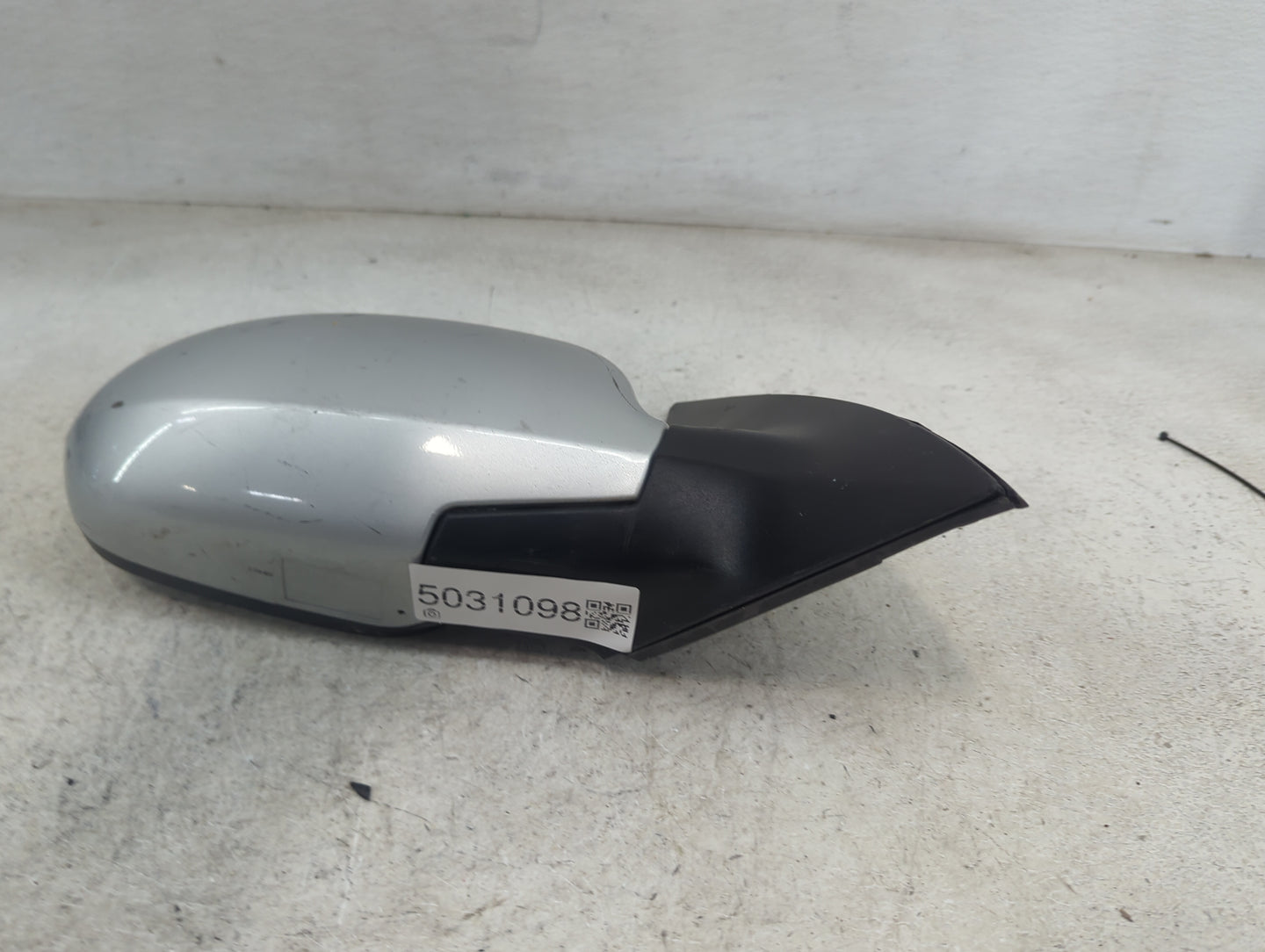 2009-2012 Hyundai Elantra Passenger Side View Mirror - Right Door Mirror OEM Used - Oemusedautoparts1.com