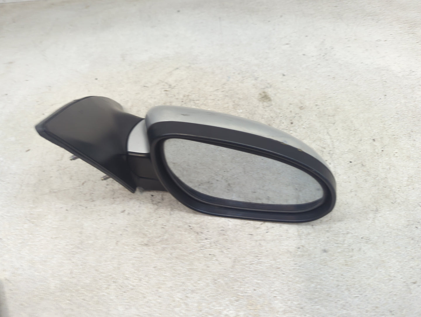 2009-2012 Hyundai Elantra Passenger Side View Mirror - Right Door Mirror OEM Used - Oemusedautoparts1.com