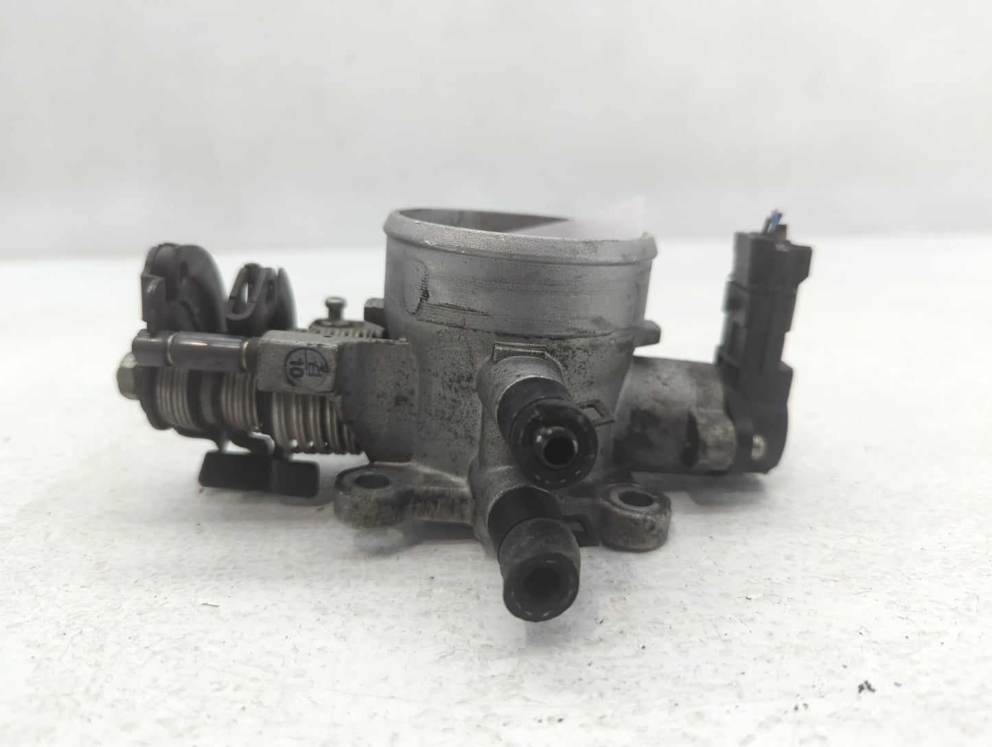 2007-2012 Hyundai Elantra Throttle Body P/N:35100-23950 Fits Fits 2007 2008 2009 2010 2011 2012 OEM Used Auto Parts - Oemuse