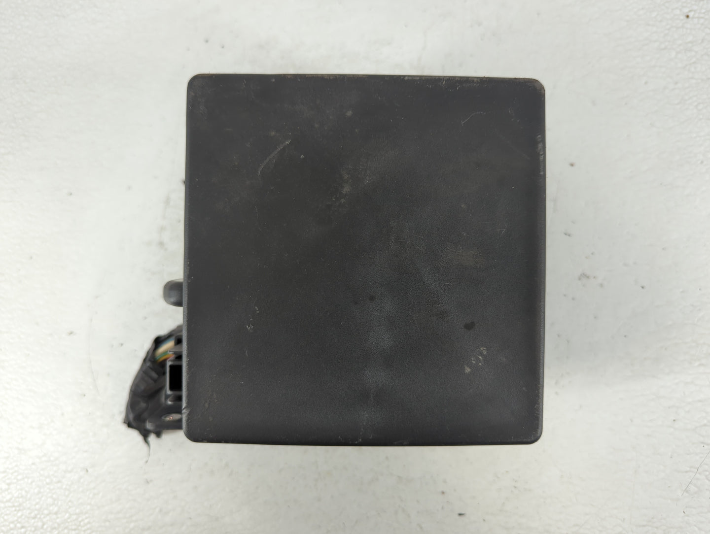 2007-2009 Hyundai Elantra Fusebox Fuse Box Panel Relay Module P/N:E0901200915 91950-1H030 Fits Fits 2007 2008 2009 OEM Used 