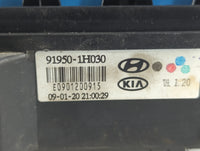 2007-2009 Hyundai Elantra Fusebox Fuse Box Panel Relay Module P/N:E0901200915 91950-1H030 Fits Fits 2007 2008 2009 OEM Used 