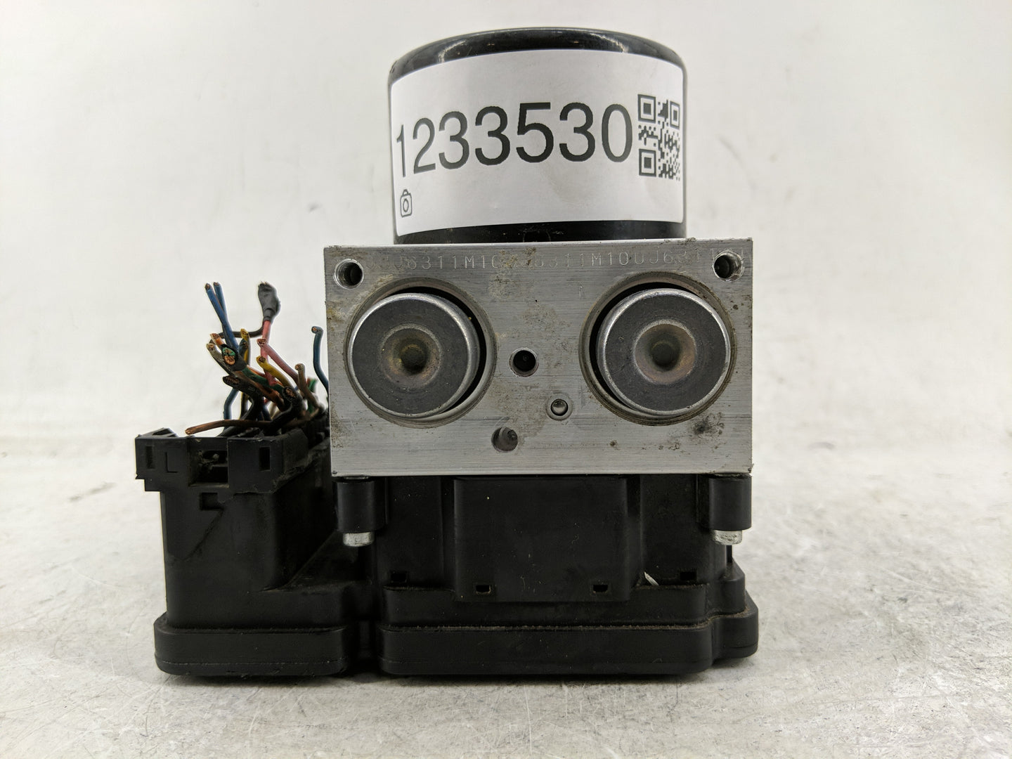2009 Hyundai Genesis ABS Pump Control Module Replacement P/N:58920-3M050 Fits OEM Used Auto Parts - Oemusedautoparts1.com