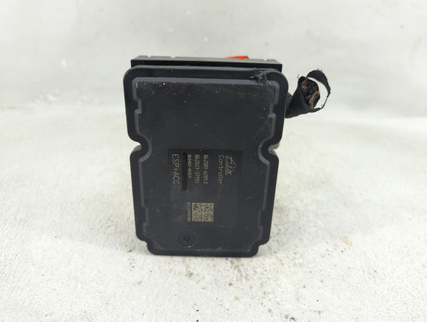 2009 Hyundai Genesis ABS Pump Control Module Replacement P/N:58920-3N300 Fits OEM Used Auto Parts - Oemusedautoparts1.com