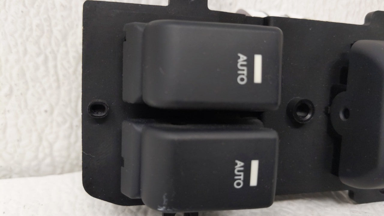 2009-2010 Hyundai Genesis Master Power Window Switch Replacement Driver Side Left P/N:M82750-2M0009P M82750-2M0009P Fits OEM
