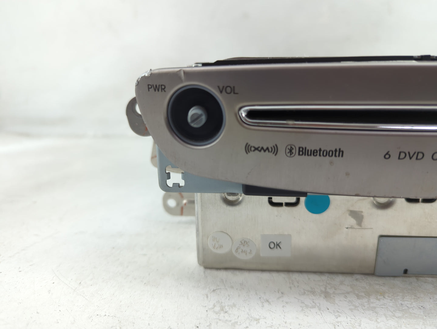 2009 Hyundai Genesis Radio AM FM Cd Player Receiver Replacement P/N:96560-3M500 BE7639, 1806726 Fits OEM Used Auto Parts - O