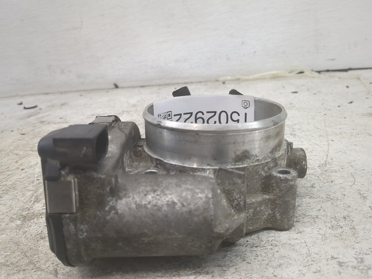 2009-2010 Hyundai Genesis Throttle Body P/N:35100-3F000 0 280 750 148 Fits Fits 2009 2010 2011 OEM Used Auto Parts - Oemused