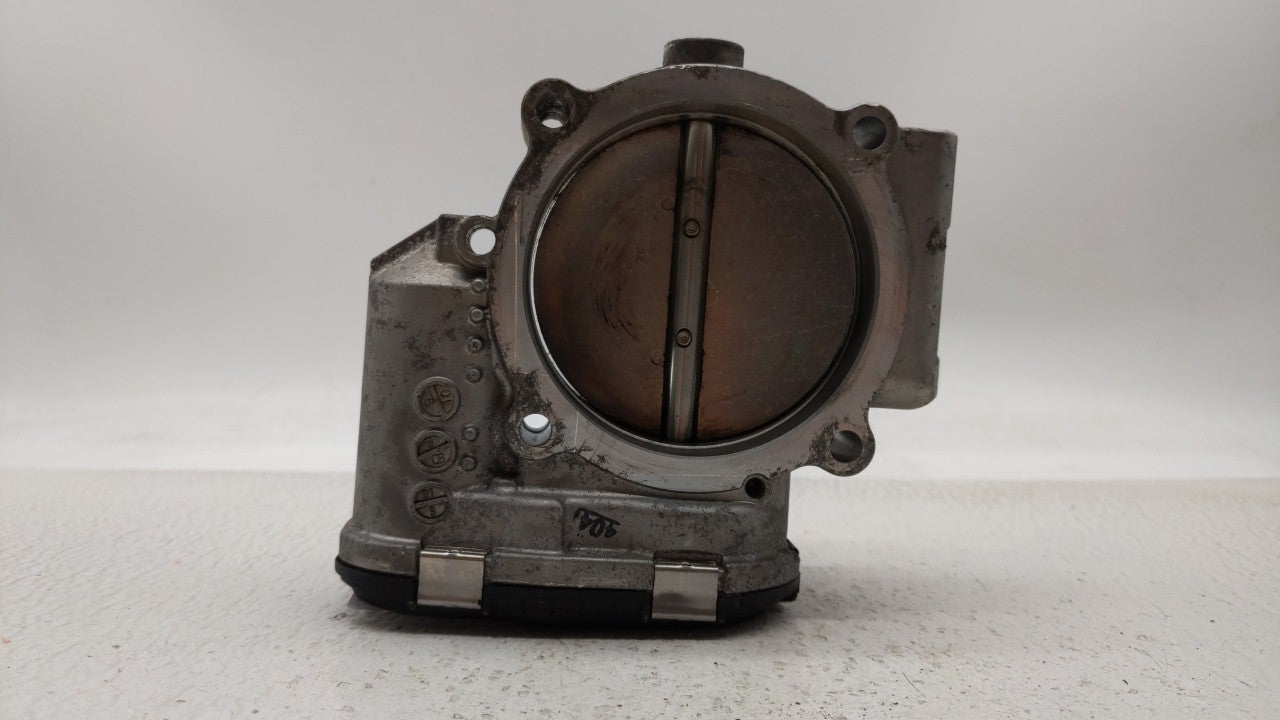 2009-2010 Hyundai Genesis Throttle Body P/N:35100-3F000 Fits Fits 2009 2010 2011 OEM Used Auto Parts - Oemusedautoparts1.com
