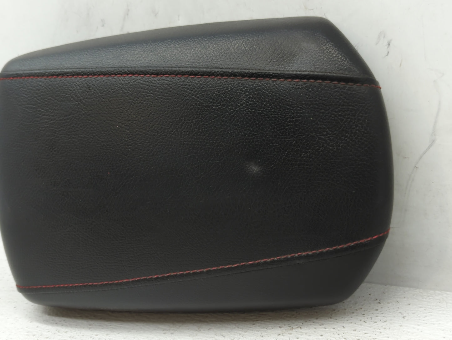 2009-2010 Hyundai Genesis Center Console Armrest Cover Lid Black - Oemusedautoparts1.com