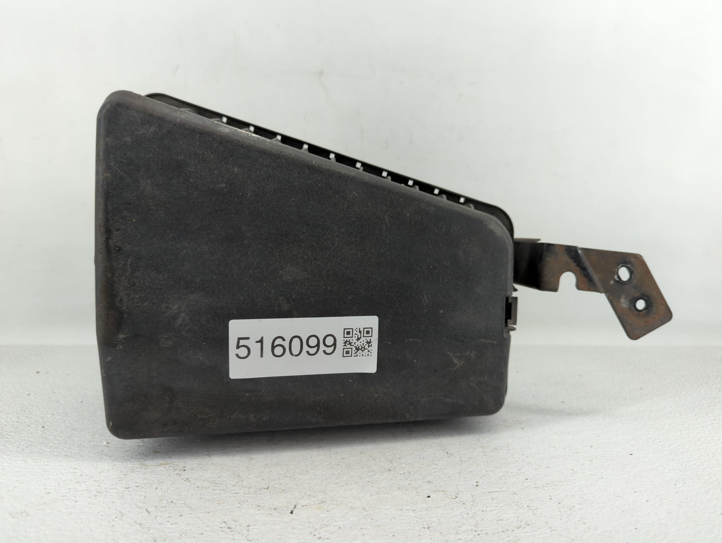 2009-2011 Hyundai Genesis Fusebox Fuse Box Panel Relay Module P/N:91242-3M810 Fits Fits 2009 2010 2011 OEM Used Auto Parts -