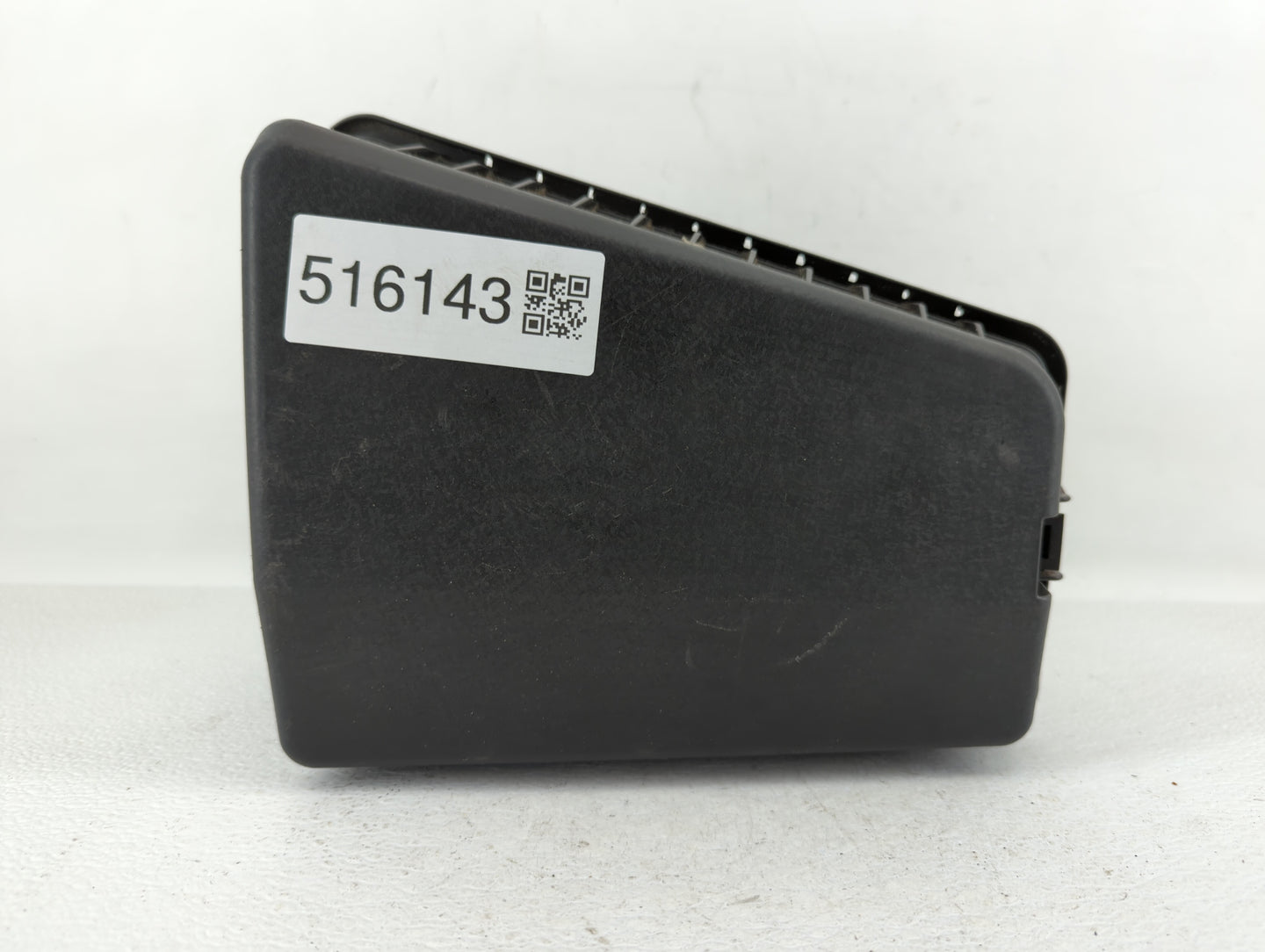 2009-2014 Hyundai Genesis Fusebox Fuse Box Panel Relay Module P/N:91950-3M170 91950-3M173 Fits OEM Used Auto Parts - Oemused