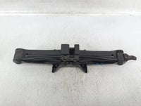2009 Hyundai Genesis Spare Scissor Car Jack - Oemusedautoparts1.com