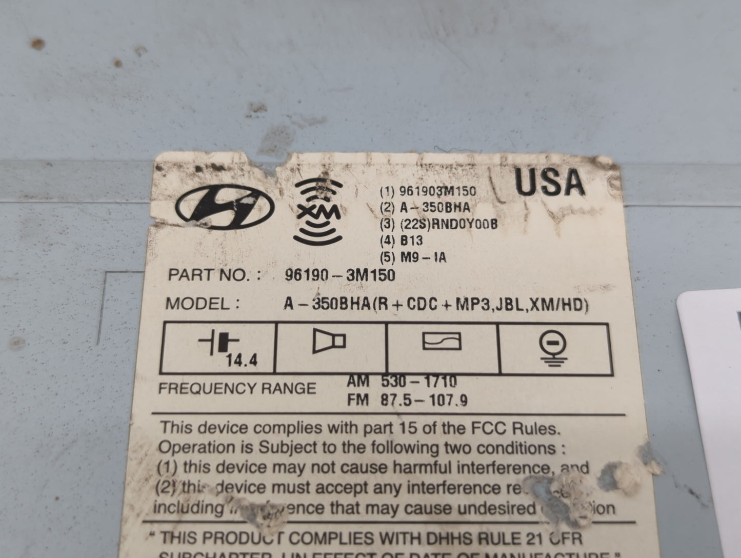 2009-2009 Hyundai Genesis Am Fm Cd Player Radio Receiver - Oemusedautoparts1.com