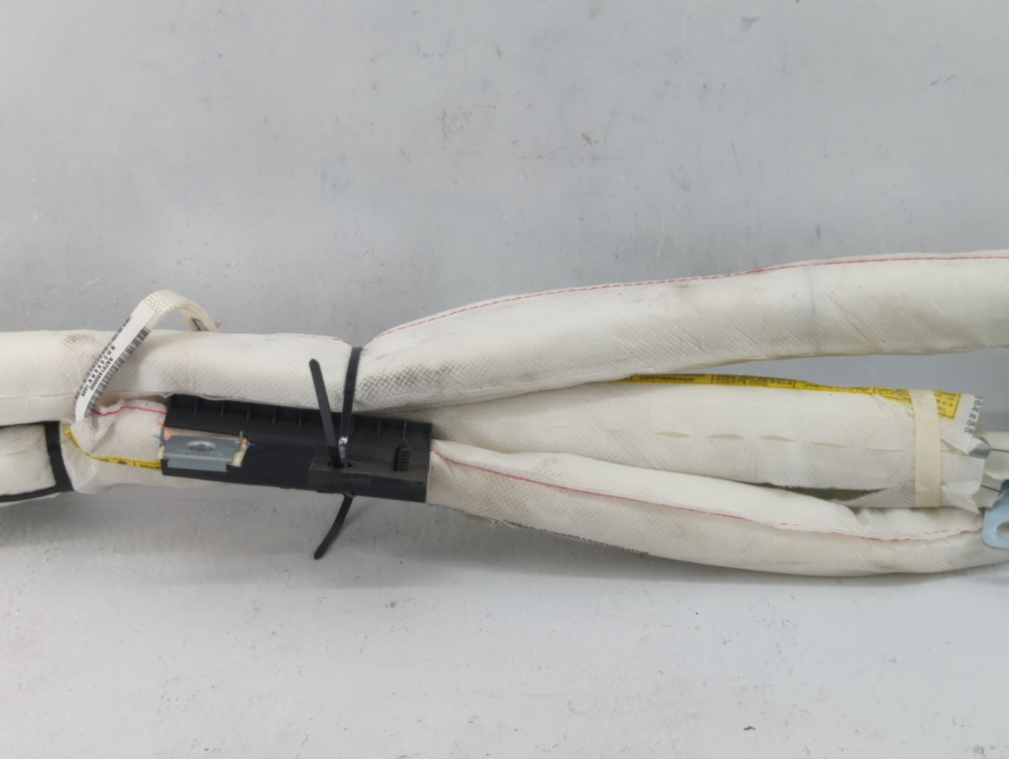 2009-2014 Hyundai Genesis Air Bag Passenger Right Dashboard Oem - Oemusedautoparts1.com