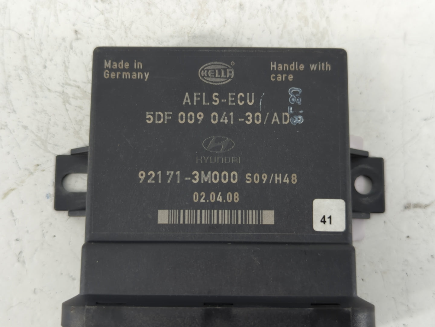 2009-2010 Hyundai Genesis Body Control Module Bcm Inner Cabin Fuse Box - Oemusedautoparts1.com