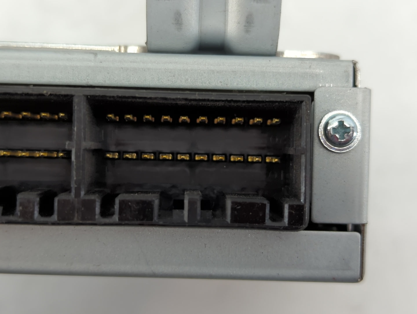 2009-2014 Hyundai Genesis Body Control Module Bcm Inner Cabin Fuse Box - Oemusedautoparts1.com