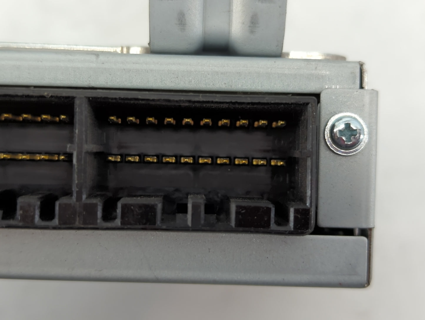 2009-2014 Hyundai Genesis Body Control Module Bcm Inner Cabin Fuse Box - Oemusedautoparts1.com