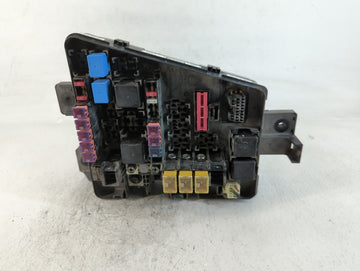 2009-2011 Hyundai Genesis Fusebox Fuse Box Panel Relay Module P/N:91241 3M340 Fits Fits 2009 2010 2011 OEM Used Auto Parts -