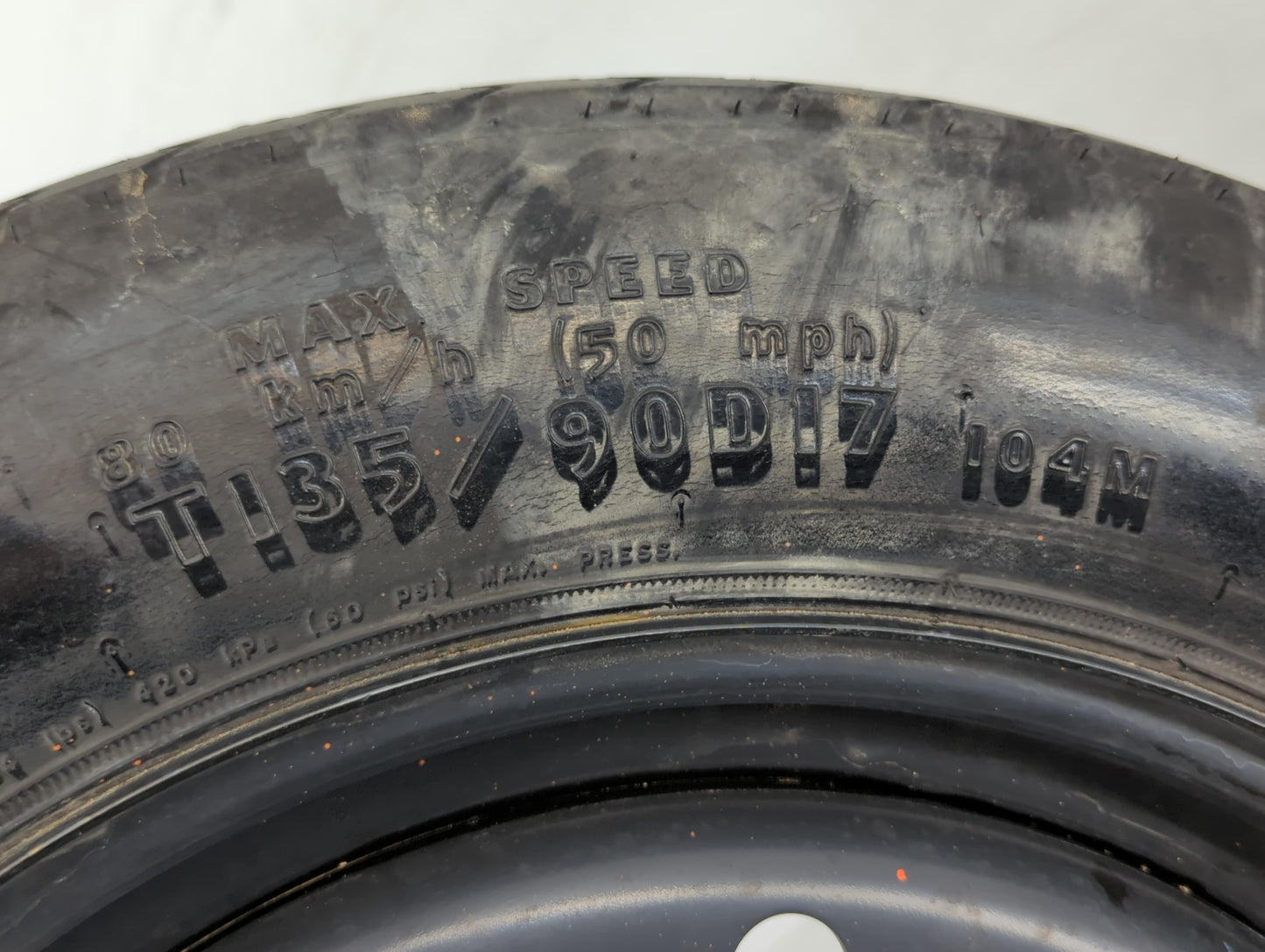 2009-2016 Hyundai Genesis Spare Donut Tire Wheel Rim Oem - Oemusedautoparts1.com