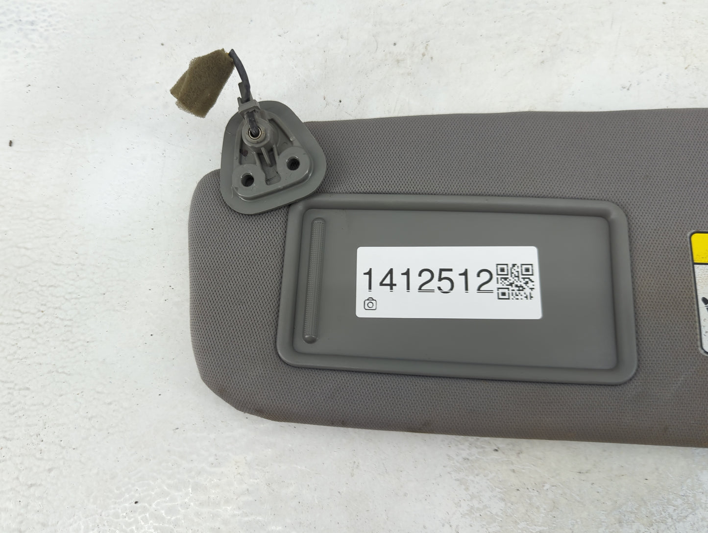 2007-2009 Hyundai Santa Fe Sun Visor Shade Replacement Driver Left Mirror Fits Fits 2007 2008 2009 OEM Used Auto Parts - Oem
