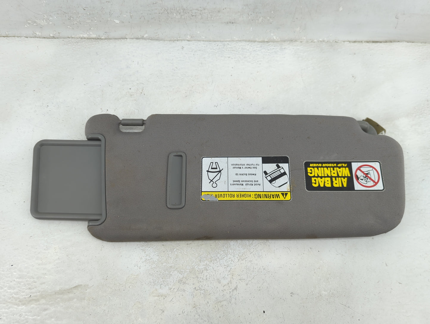 2007-2009 Hyundai Santa Fe Sun Visor Shade Replacement Driver Left Mirror Fits Fits 2007 2008 2009 OEM Used Auto Parts - Oem