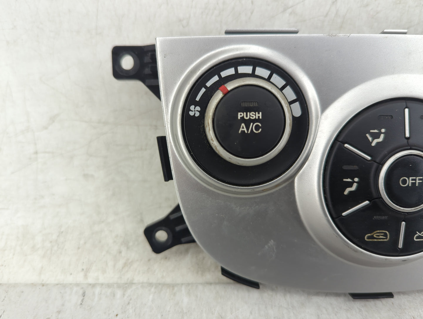 2007-2009 Hyundai Santa Fe Climate Control Module Temperature AC/Heater Replacement Fits Fits 2007 2008 2009 OEM Used Auto P