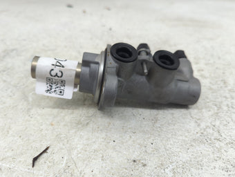 compare product 2009 Hyundai Santa Fe Power Brake Booster Oem